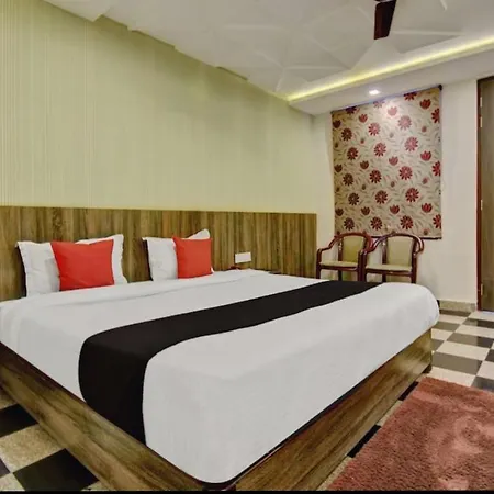 Citi Club Hotel Kanpur Exterior photo