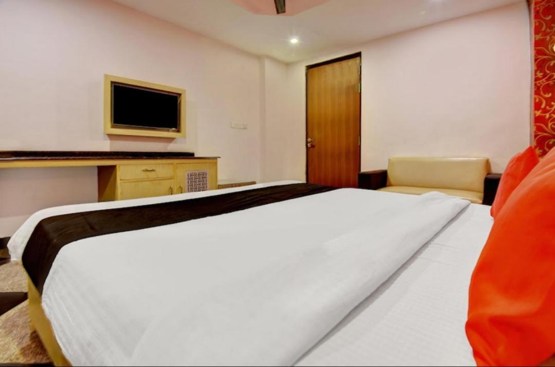 Citi Club Hotel Kanpur