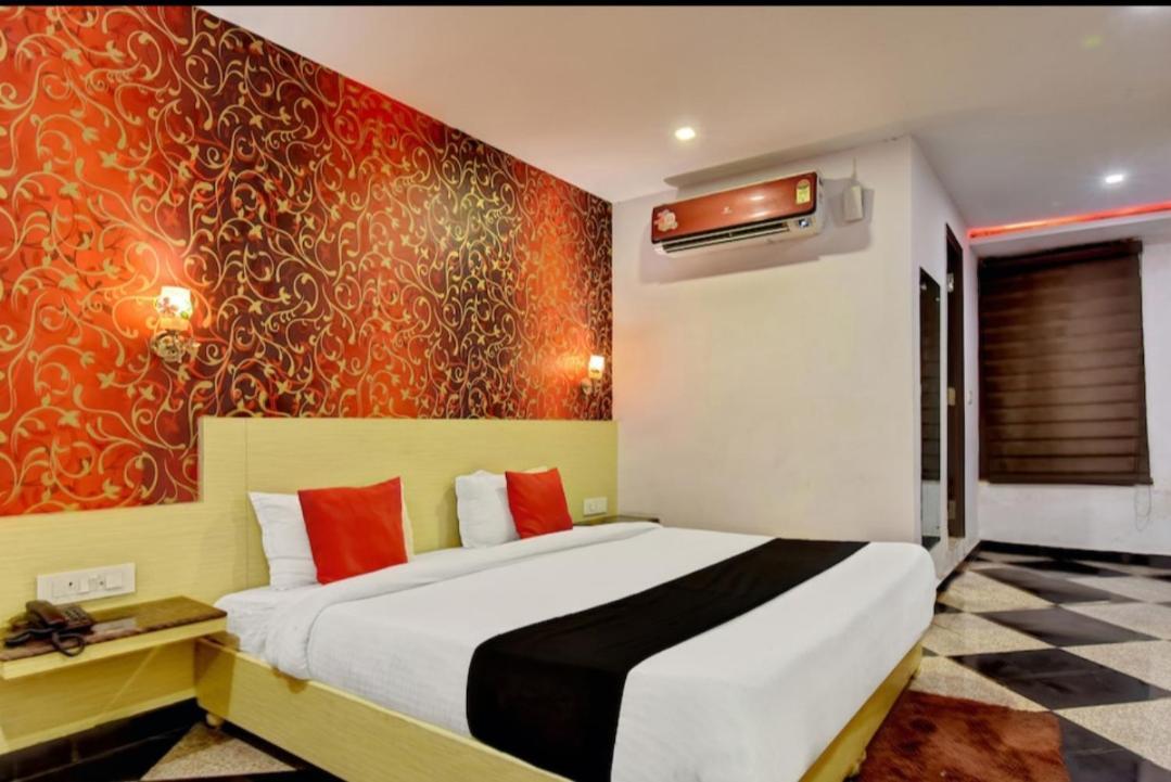 Hotel Citi Club 3*