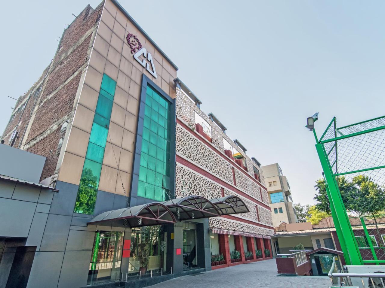 Hotel Citi Club Kanpur